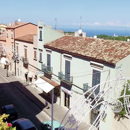 Bed & Breakfast Vico Vacanze 4*