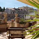 Vico Vacanze Alojamento de Acomodação e Pequeno-almoço Vico Del Gargano