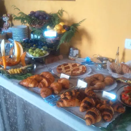 Bed & Breakfast Vico Vacanze 2*