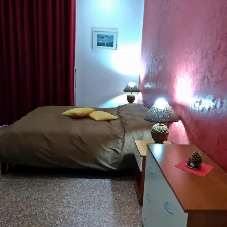 Alojamento de Acomodação e Pequeno-almoço Vico Vacanze Vico Del Gargano